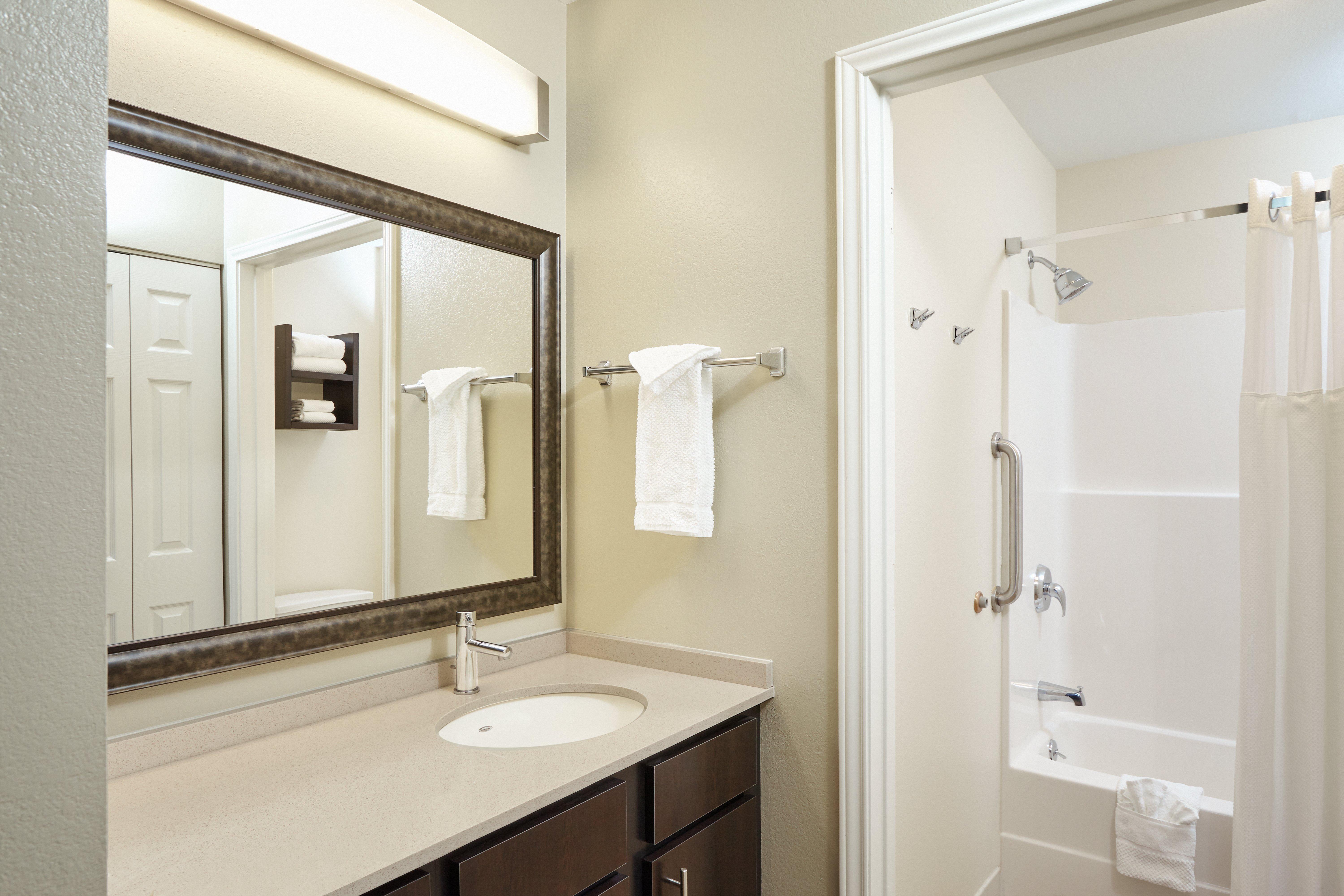 Staybridge Suites Lincolnshire By Ihg Eksteriør billede