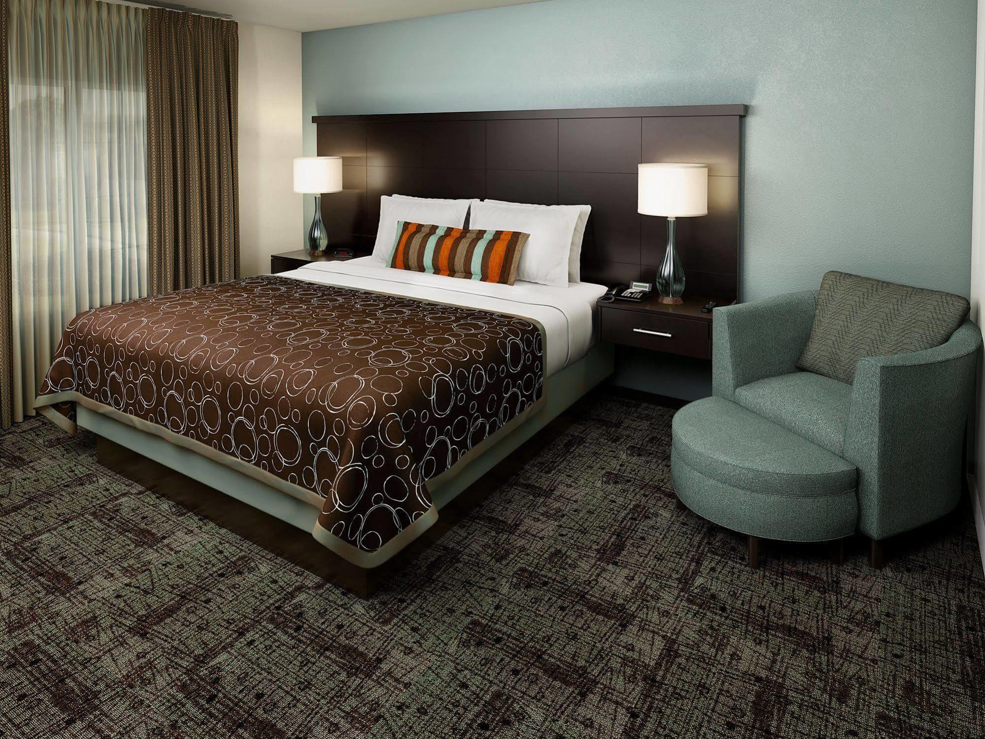 Staybridge Suites Lincolnshire By Ihg Eksteriør billede
